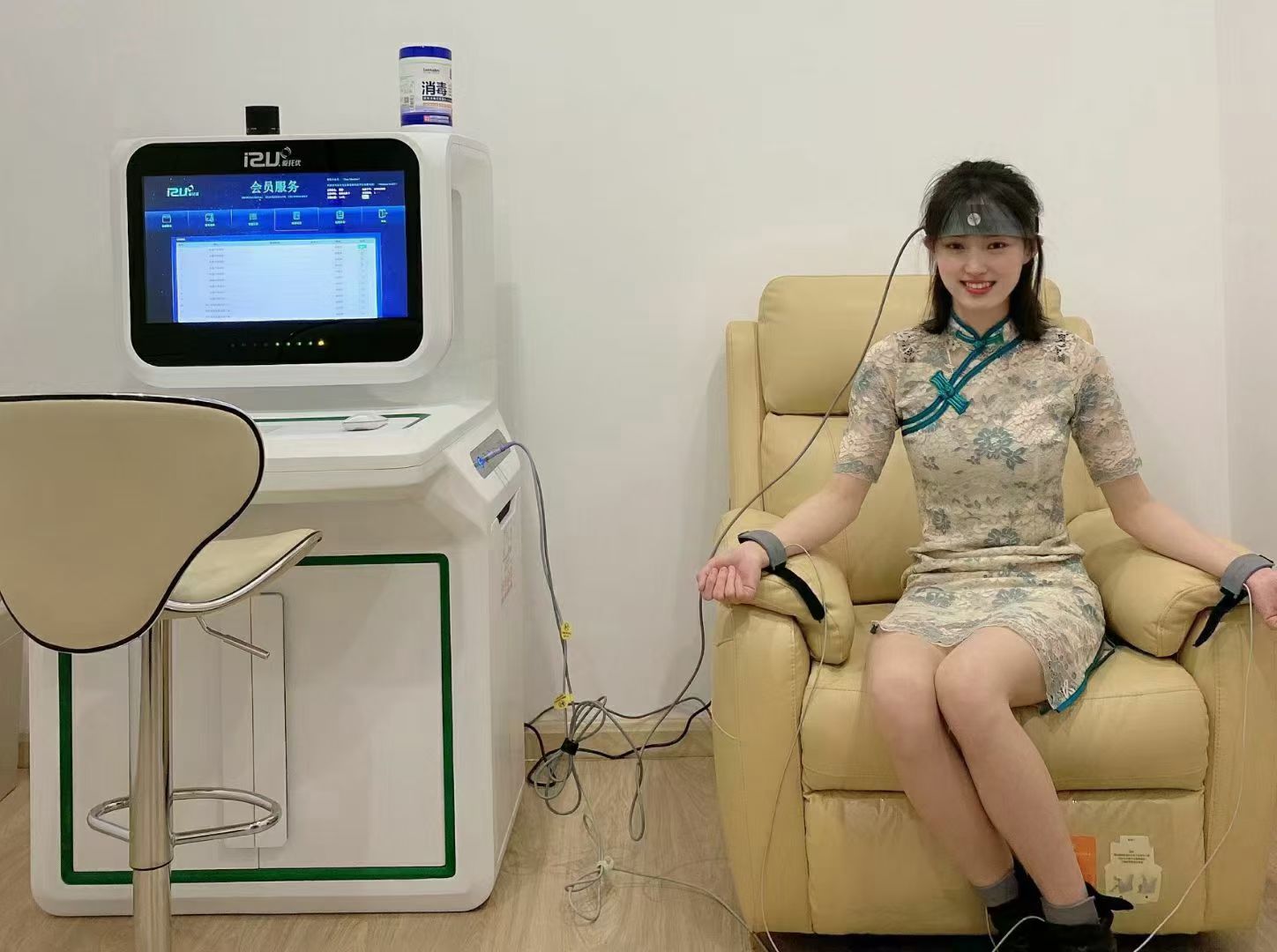 智能健康检测设备